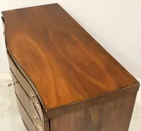 Buffet ancien Louis XV en noyer du XVIIIe siècle