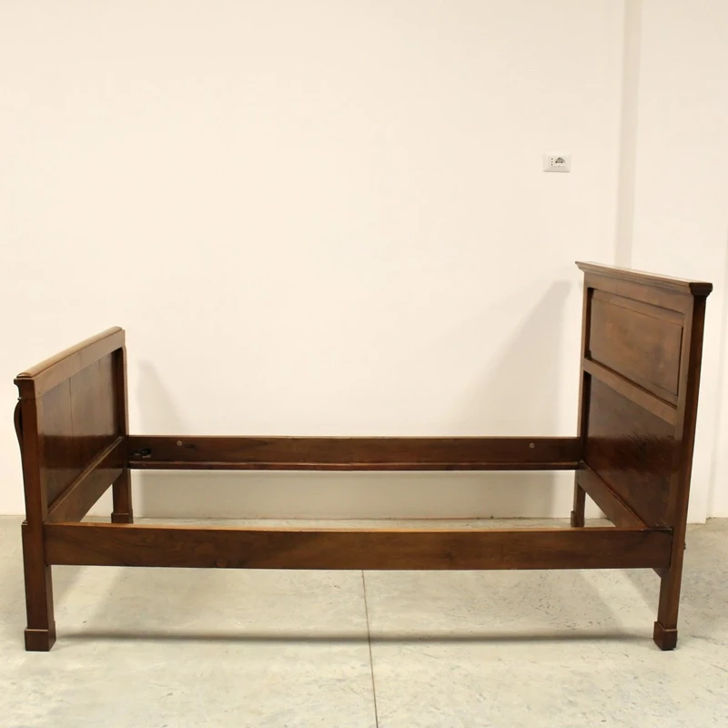 Antico letto Impero in noce 19°secolo