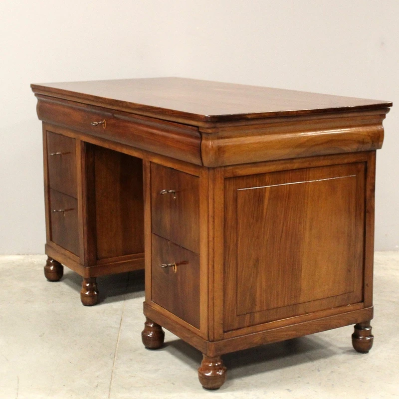 Bureau ancien en noyer Louis Philippe du 19ème siècle