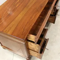 Bureau ancien en noyer Louis Philippe du 19ème siècle