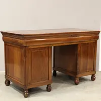 Bureau ancien en noyer Louis Philippe du 19ème siècle