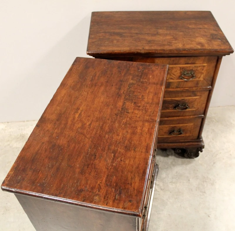 Antique pair of Louis XV commode nightstands in 18th century walnut