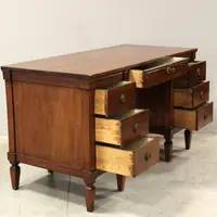 Bureau ancien Louis XVI en noyer 18ème siècle
