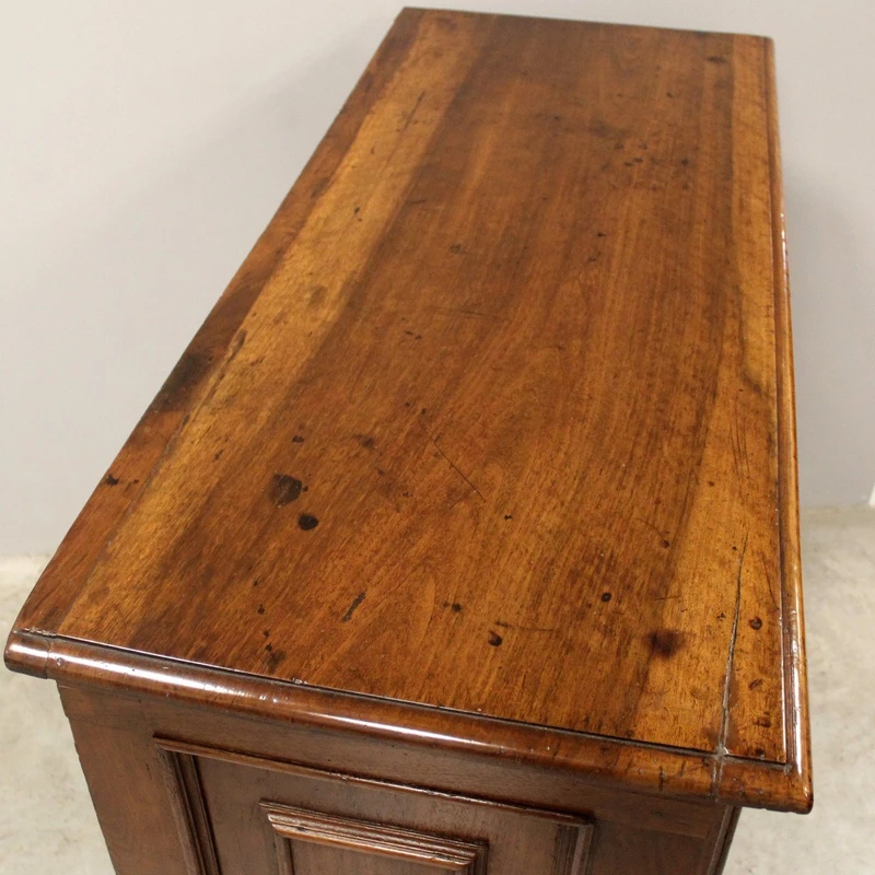 Antique walnut dresser chest of drawers 17th century