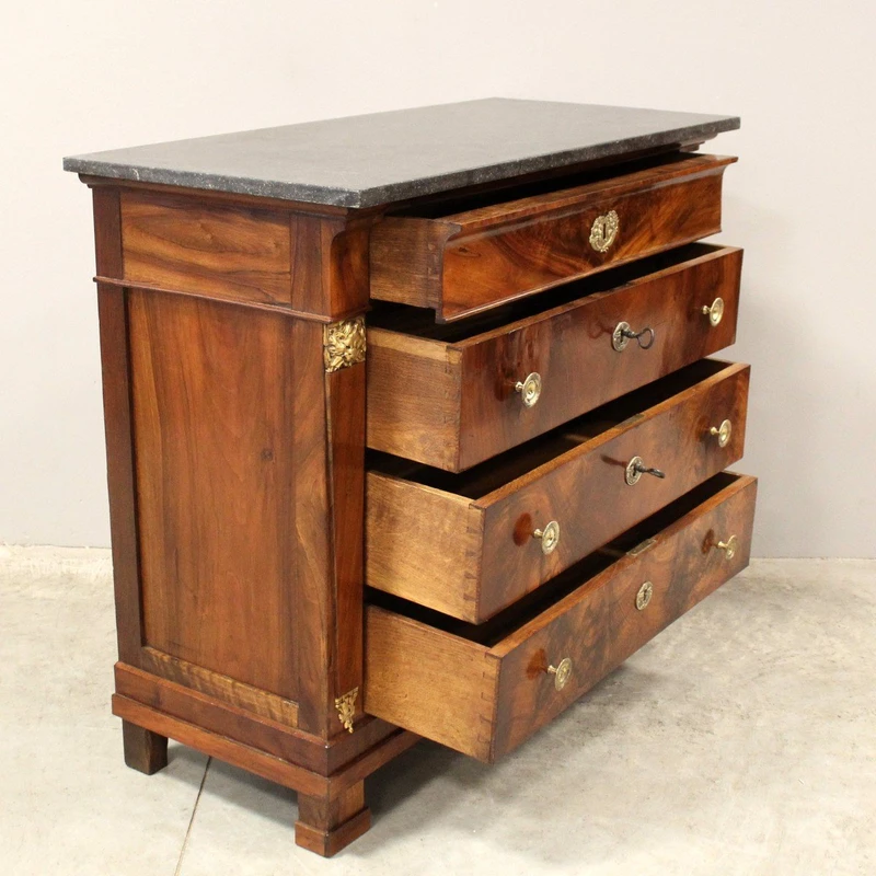 Antique Empire chest of drawers in walnut 19th century