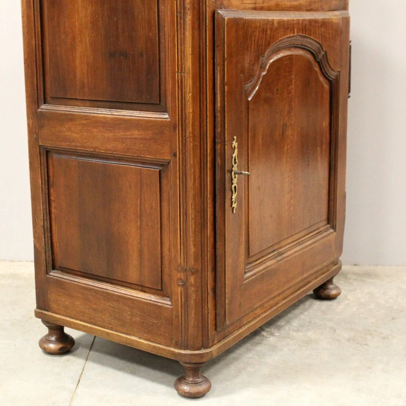 Antique Louis XV walnut sideboard 18th century