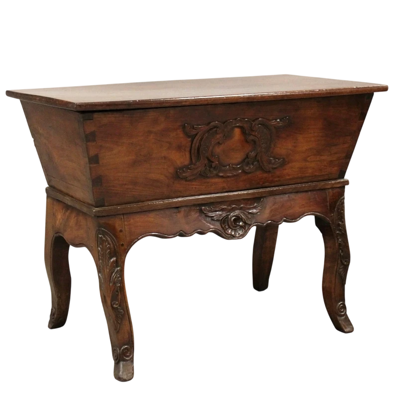 Buffet ancien Louis XV en noyer et cerisier du XVIIIe siècle