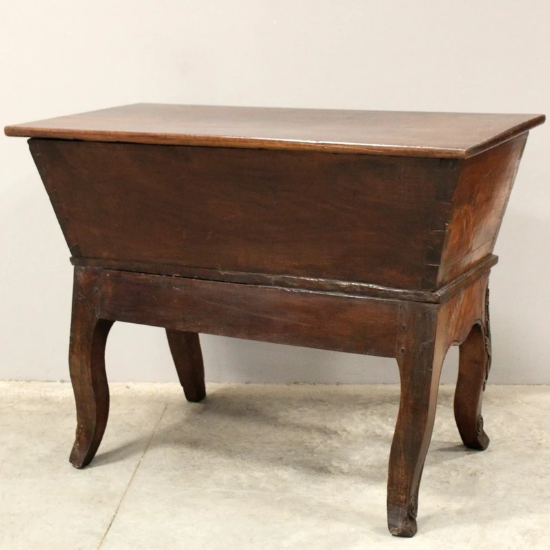 Buffet ancien Louis XV en noyer et cerisier du XVIIIe siècle