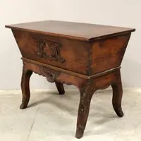Buffet ancien Louis XV en noyer et cerisier du XVIIIe siècle