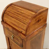 Ancienne table de chevet Direttorio en noyer incrusté 18ème siècle