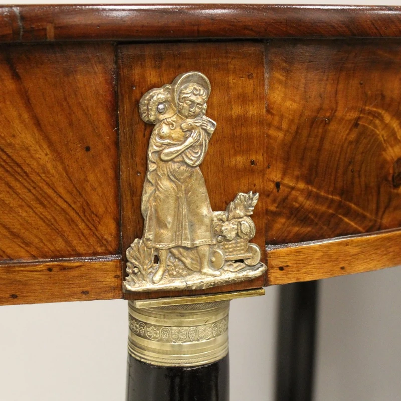 Ancienne table Empire en noyer marqueté 19ème siècle
