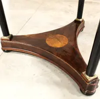 Ancienne table Empire en noyer marqueté 19ème siècle