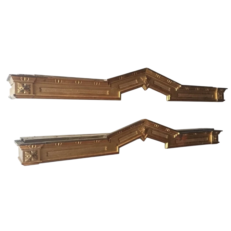 Paire de panneaux en bois doré 19ème siècle