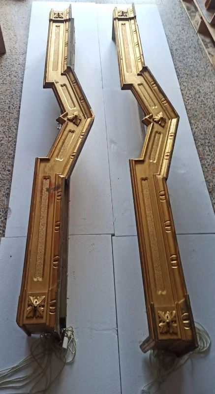 Paire de panneaux en bois doré 19ème siècle