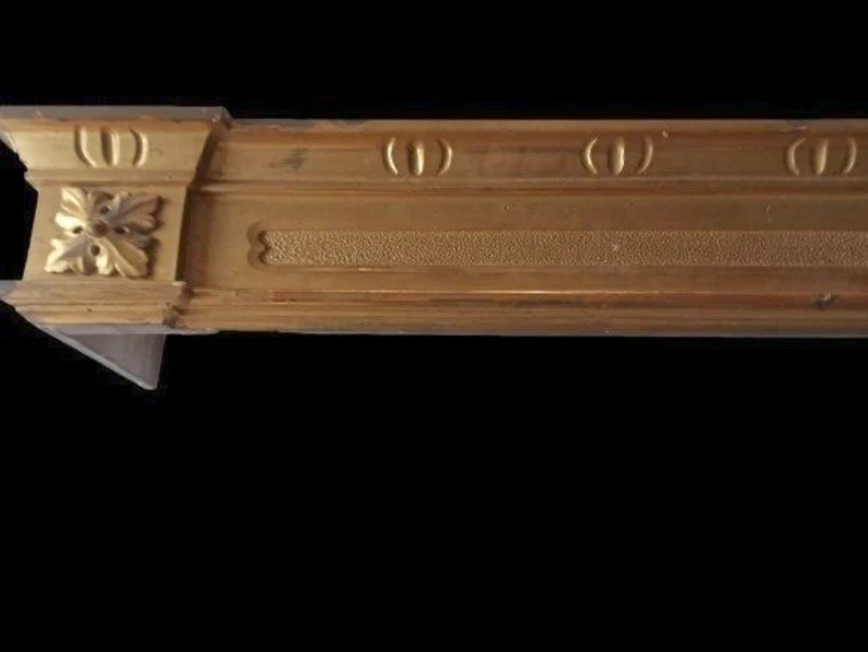 Paire de panneaux en bois doré 19ème siècle