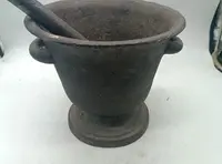 LARGE IRON MORTAR TUSCAN AREA XVIII CENTURY