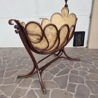 Culla in faggio incurvato Thonet 800