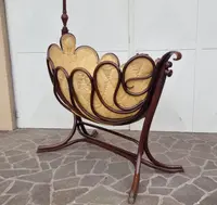 Culla in faggio incurvato Thonet 800