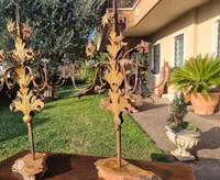 Coppia di candelabri del 1800 in lamierino dorato