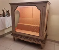 Vetrina Piemontese fine 700 laccata avorio con cornicione in mecca argento