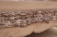 Vetrina Piemontese fine 700 laccata avorio con cornicione in mecca argento