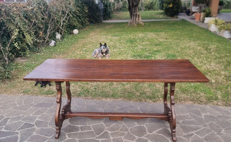 Tavolo fratino del ‘700 in legno di noce Toscana