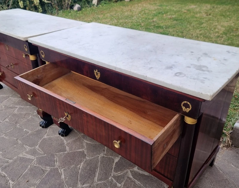 Pair of early Empire mahogany chests of drawers 1810 white marble
