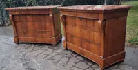 Coppia di cassettoni in noce Primo Impero 1810 con marmo Iran