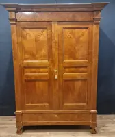 Biedermeier 1820s ash-root cabinet.