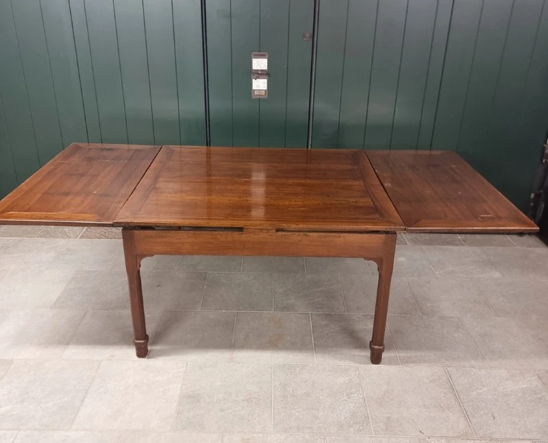 Table à rallonge Direttorio 1770 en noyer