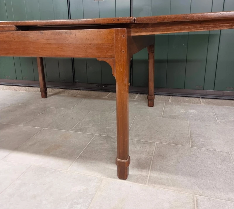 Table à rallonge Direttorio 1770 en noyer