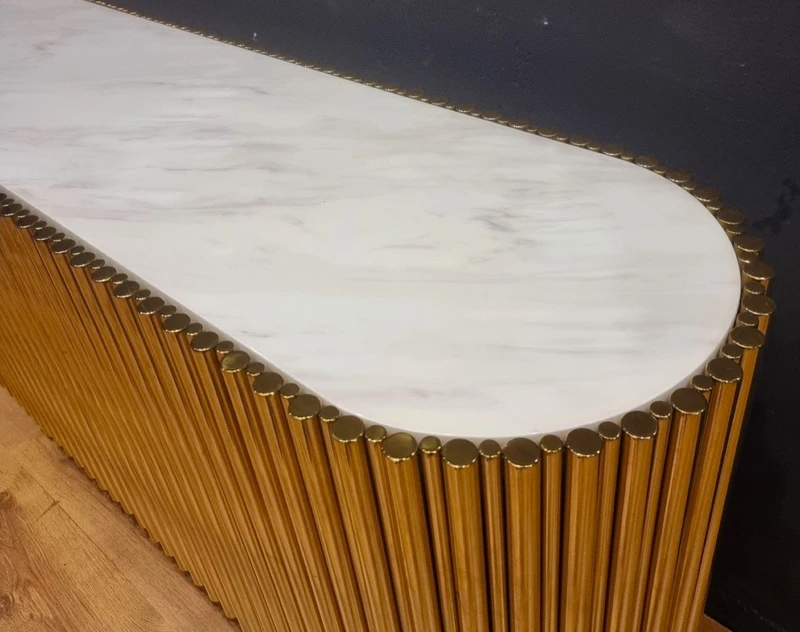 Credenza in Acciaio Dorato Vintage con Piano in Marmo
