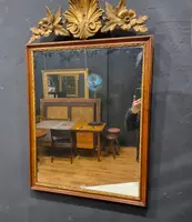 (1) Cadre de miroir Louis XVI du 18e siècle avec meneau vénitien doré