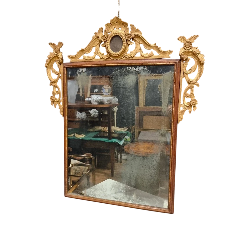 (2) Cadre de miroir Louis XVI du 18e siècle avec meneau vénitien doré