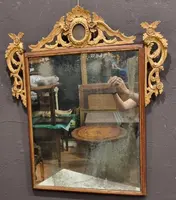 (2) Cadre de miroir Louis XVI du 18e siècle avec meneau vénitien doré