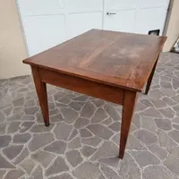 Table à écrire en noyer du XVIIIe siècle