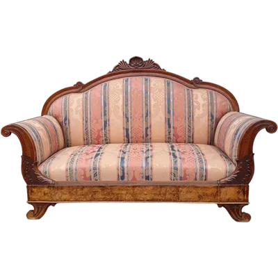 The Timeless Elegance of an 1800s Venetian Sofa in Walnut