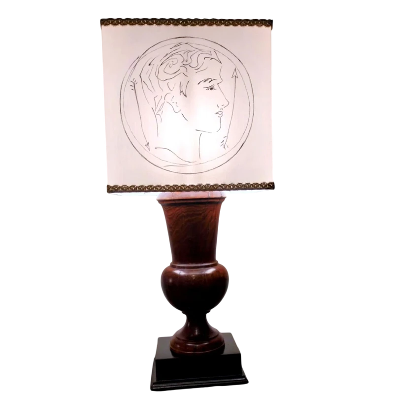 Lampada da tavolo del 900 da scultura lignea del 700