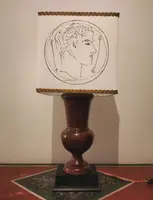 Lampada da tavolo del 900 da scultura lignea del 700