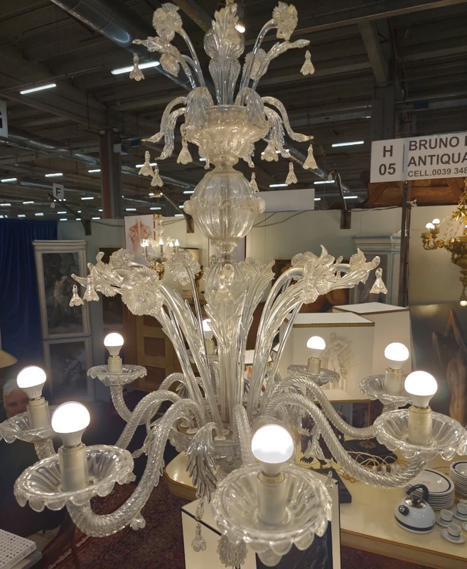 Pair of impressive 1920 Murano chandeliers