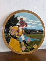 Art Nouveau decorative plate - Polychrome ceramic in relief