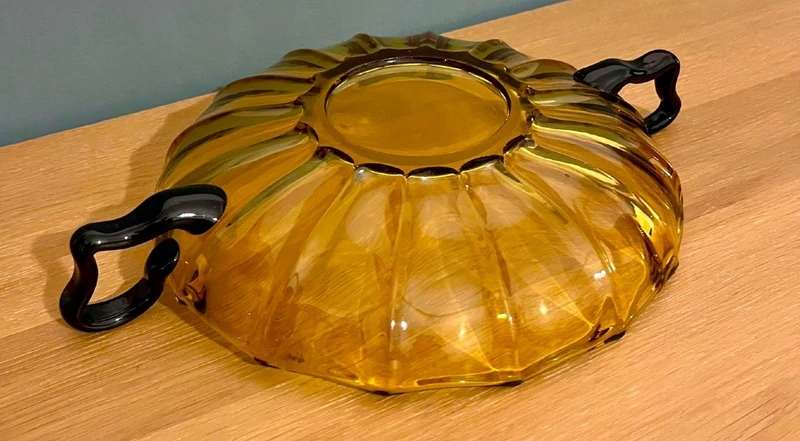 Ciotola in vetro soffiato ambra Josef Hoffman 1920