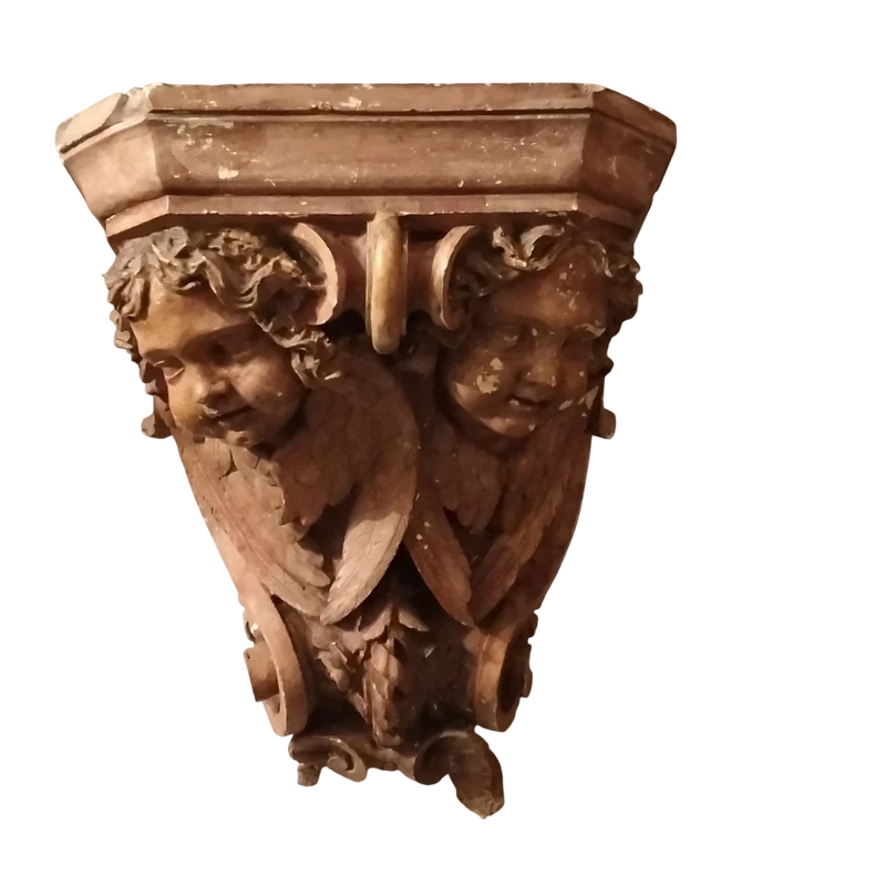 Capital with putti from 1800s Italy