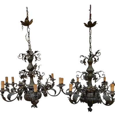 Paire de lustres 1850 en tôle de cuivre argentée