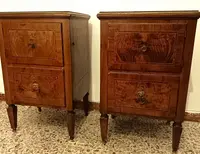 Pair of bedside tables 1790 Bolognese walnut