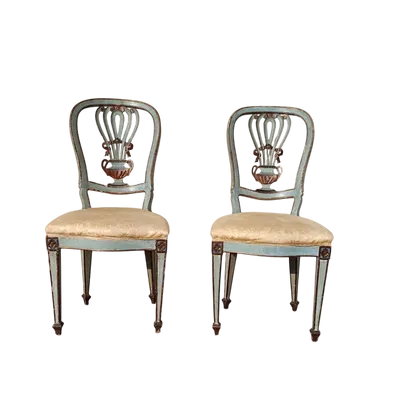 Paire de chaises baroques laquées du 18e siècle