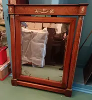 Specchiera Impero del 1810 con bronzi dorati