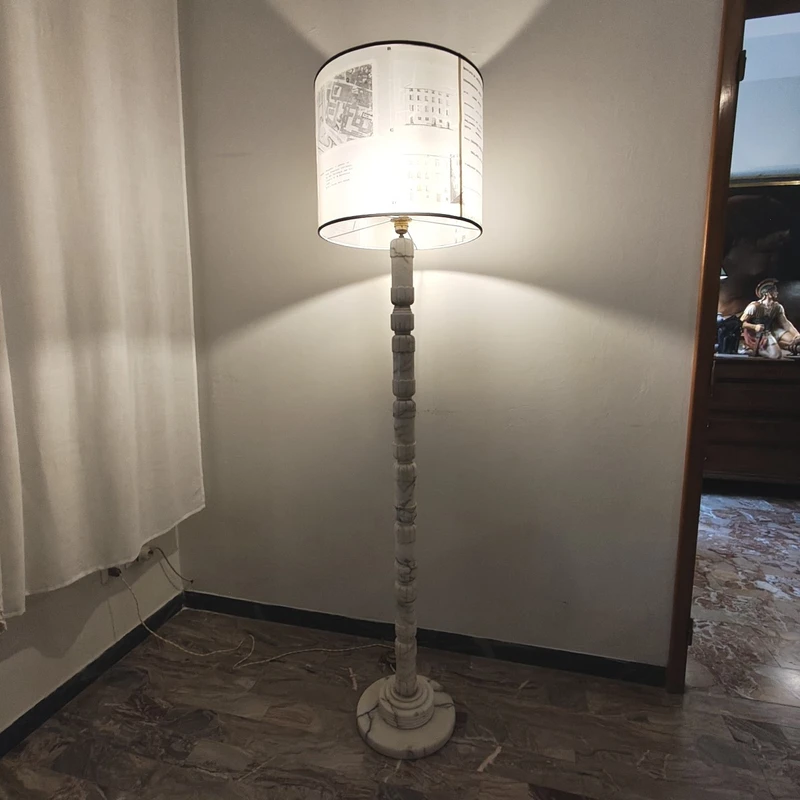 Lampada piantana in marmo razionalista 1930