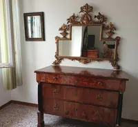 Coppia di Specchiere Lignee Bolognesi Dorate dell’800