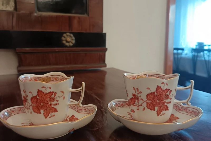 Servizio caffè Herend in porcellana, inizio XX secolo